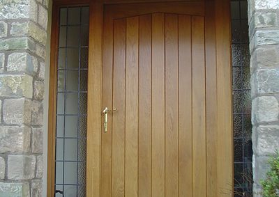 timber slatted door